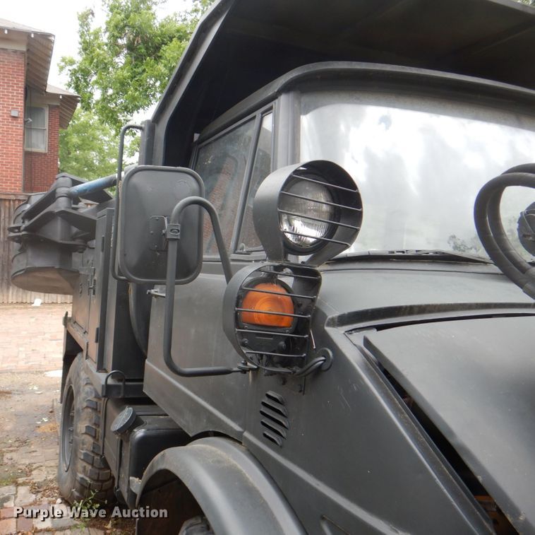 image for item DH5333 2005 Freightliner Unimog emplacement excavator