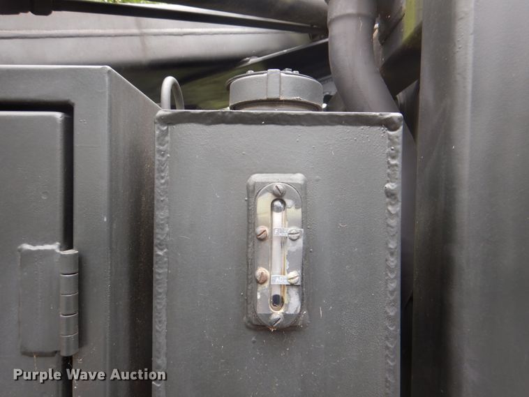 image for item DH5333 2005 Freightliner Unimog emplacement excavator