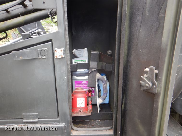 image for item DH5333 2005 Freightliner Unimog emplacement excavator