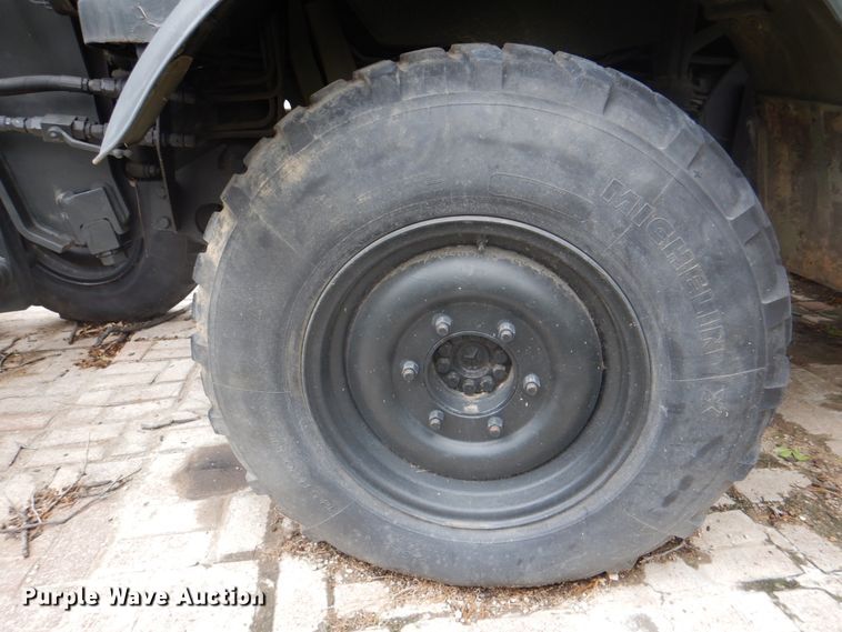 image for item DH5333 2005 Freightliner Unimog emplacement excavator