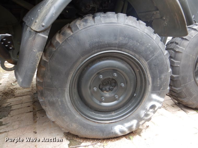 image for item DH5333 2005 Freightliner Unimog emplacement excavator