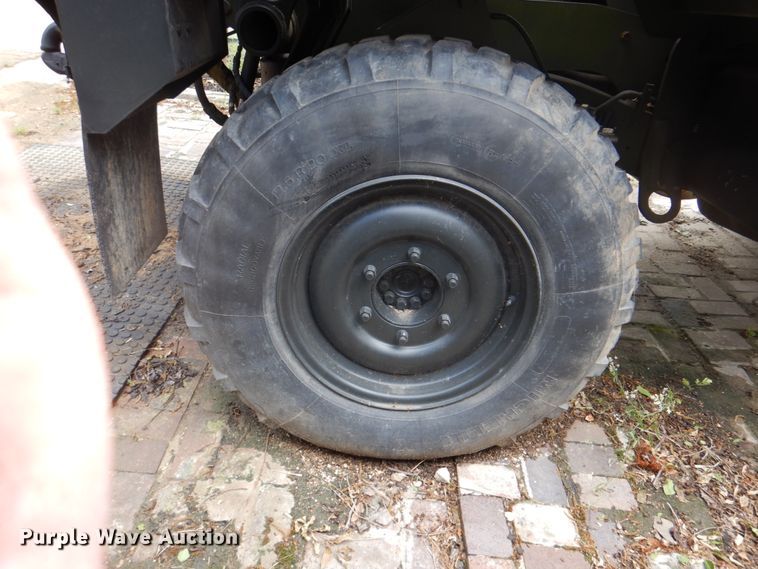 image for item DH5333 2005 Freightliner Unimog emplacement excavator