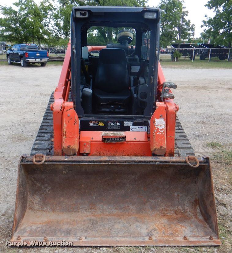 image for item DH5343 2016 Kubota SVL90-2  tracked skid steer loader