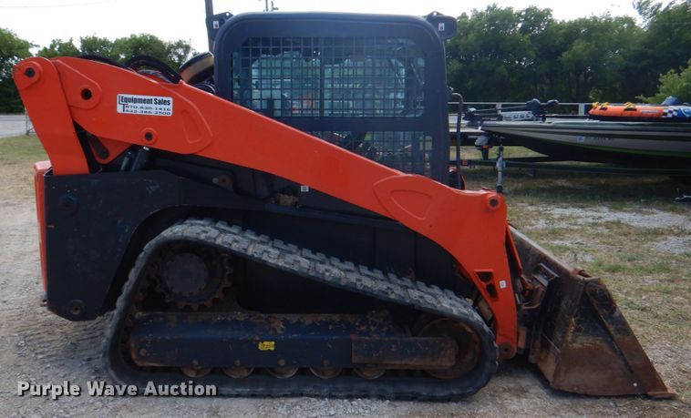 image for item DH5343 2016 Kubota SVL90-2  tracked skid steer loader