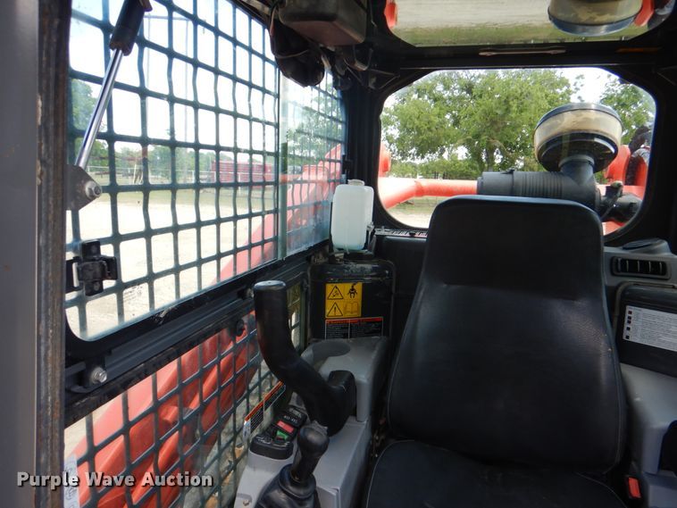 image for item DH5343 2016 Kubota SVL90-2  tracked skid steer loader