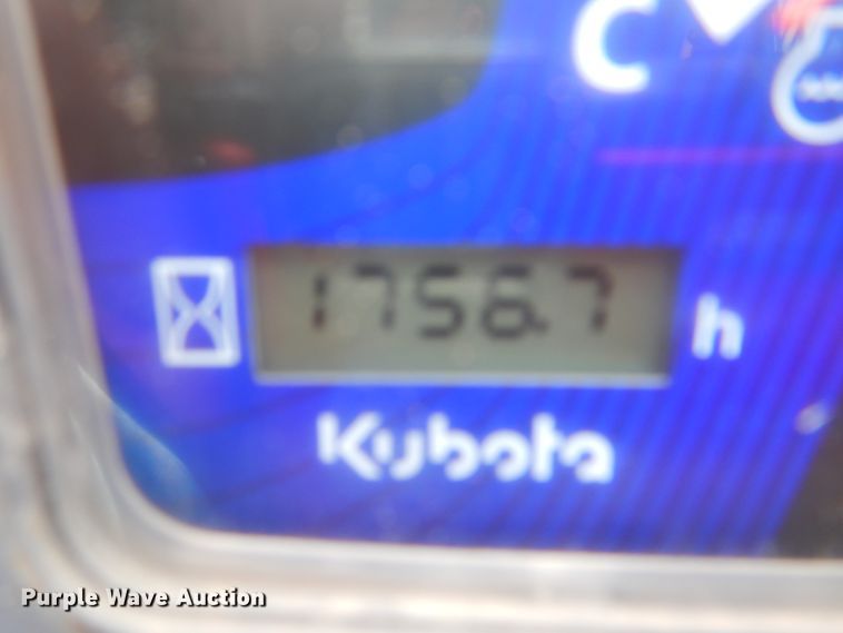 image for item DH5343 2016 Kubota SVL90-2  tracked skid steer loader