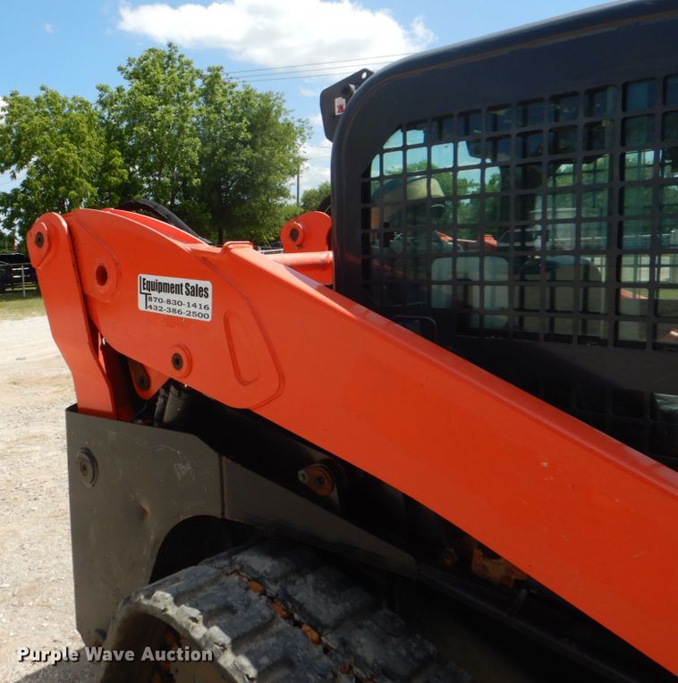 image for item DH5343 2016 Kubota SVL90-2  tracked skid steer loader