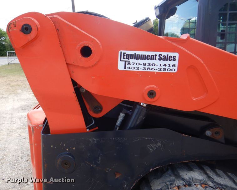 image for item DH5343 2016 Kubota SVL90-2  tracked skid steer loader