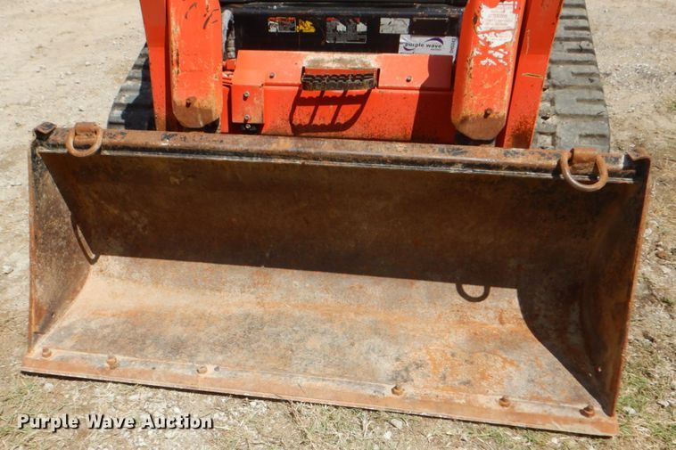 image for item DH5343 2016 Kubota SVL90-2  tracked skid steer loader