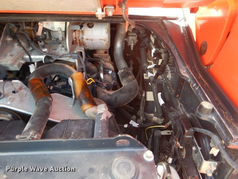 image for item DH5343 2016 Kubota SVL90-2  tracked skid steer loader