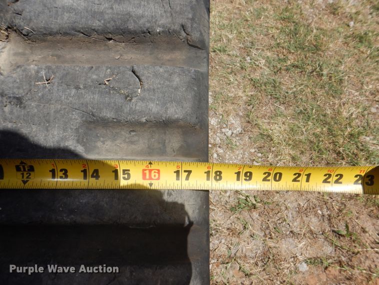 image for item DH5343 2016 Kubota SVL90-2  tracked skid steer loader