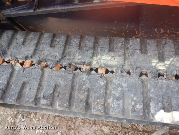 image for item DH5343 2016 Kubota SVL90-2  tracked skid steer loader