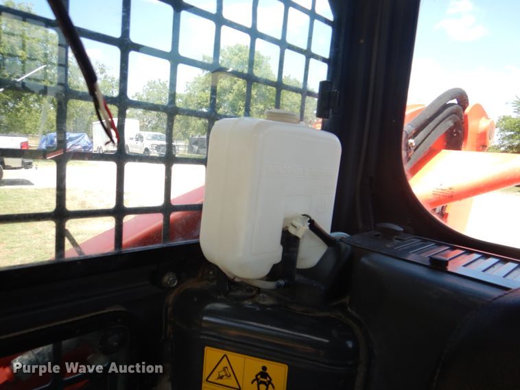 image for item DH5344 2016 Kubota SVL90-2  tracked skid steer loader