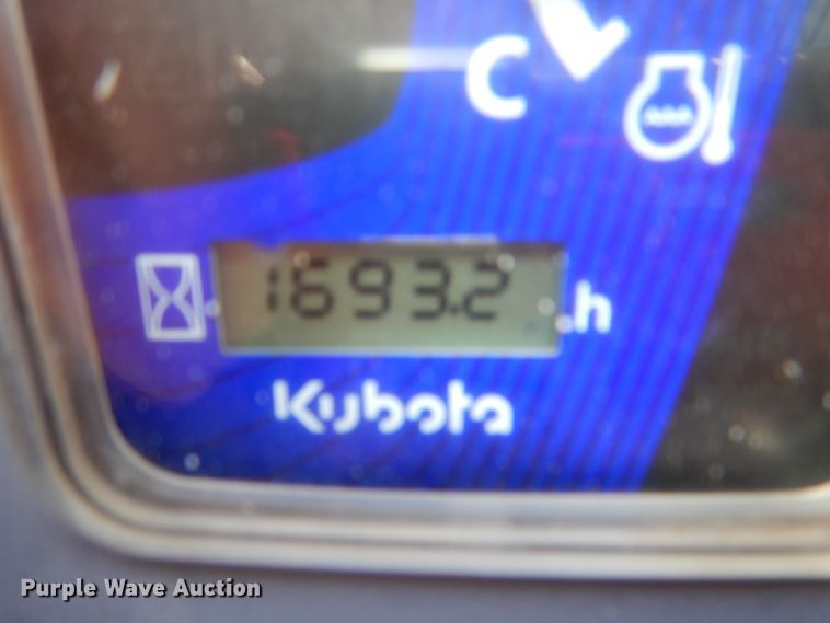 image for item DH5344 2016 Kubota SVL90-2  tracked skid steer loader