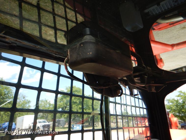 image for item DH5344 2016 Kubota SVL90-2  tracked skid steer loader