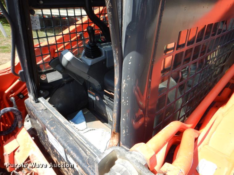 image for item DH5344 2016 Kubota SVL90-2  tracked skid steer loader
