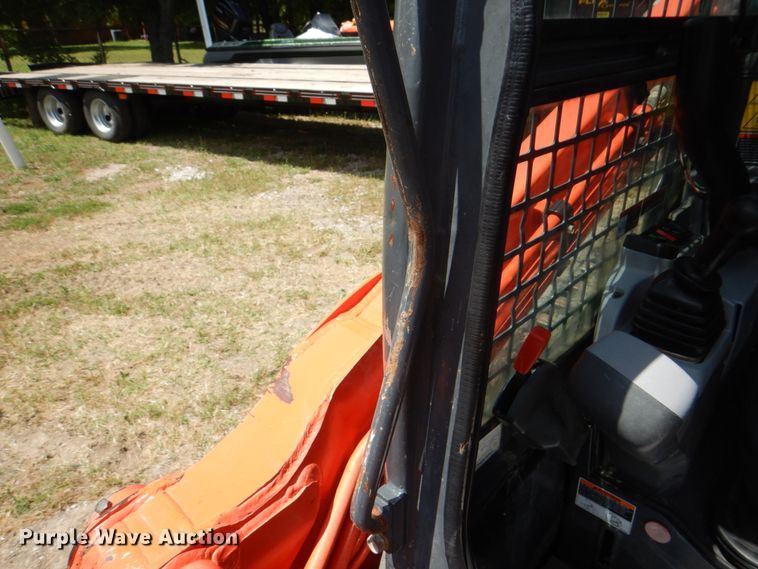 image for item DH5344 2016 Kubota SVL90-2  tracked skid steer loader