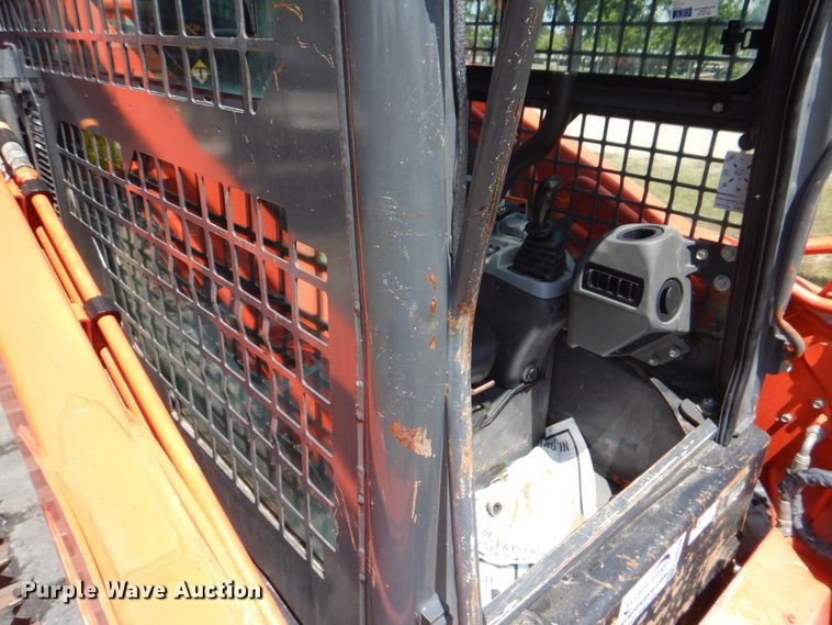 image for item DH5344 2016 Kubota SVL90-2  tracked skid steer loader