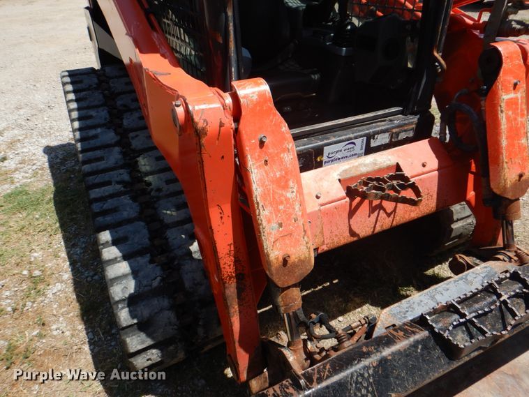 image for item DH5344 2016 Kubota SVL90-2  tracked skid steer loader