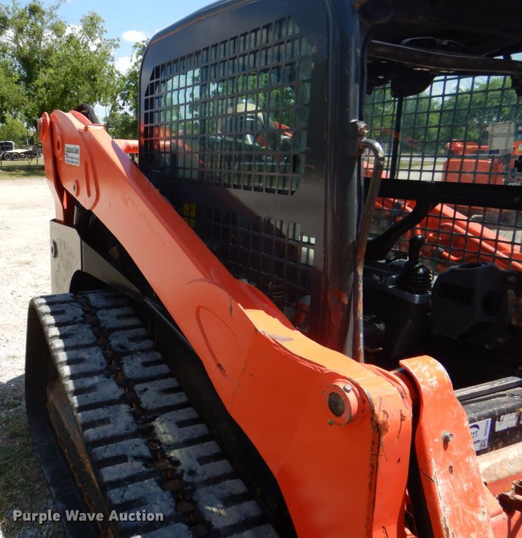 image for item DH5344 2016 Kubota SVL90-2  tracked skid steer loader