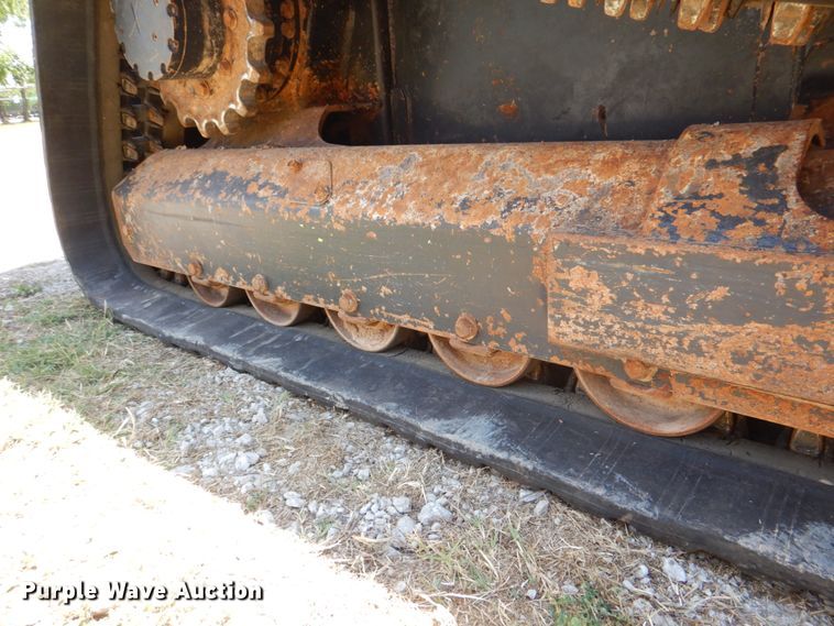 image for item DH5344 2016 Kubota SVL90-2  tracked skid steer loader