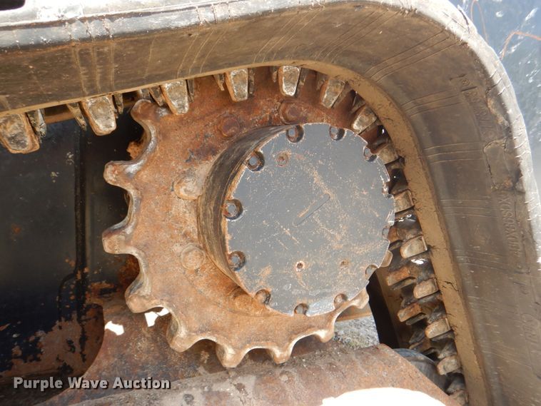 image for item DH5344 2016 Kubota SVL90-2  tracked skid steer loader