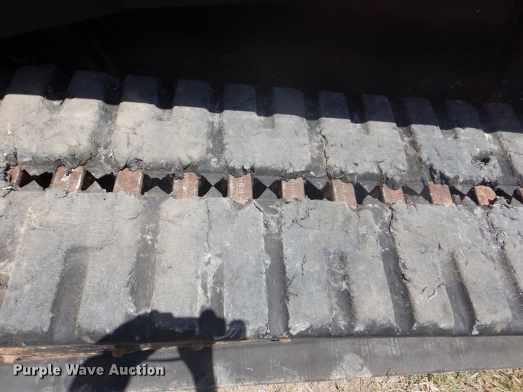 image for item DH5344 2016 Kubota SVL90-2  tracked skid steer loader