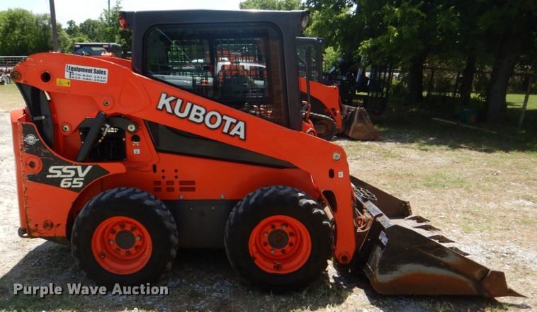 image for item DH5345 2016 Kubota SSV65  skid steer loader