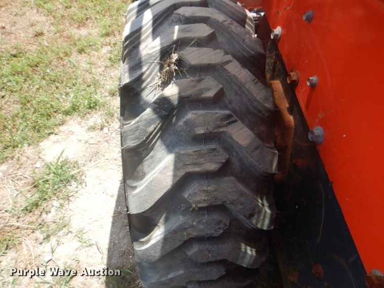 image for item DH5345 2016 Kubota SSV65  skid steer loader