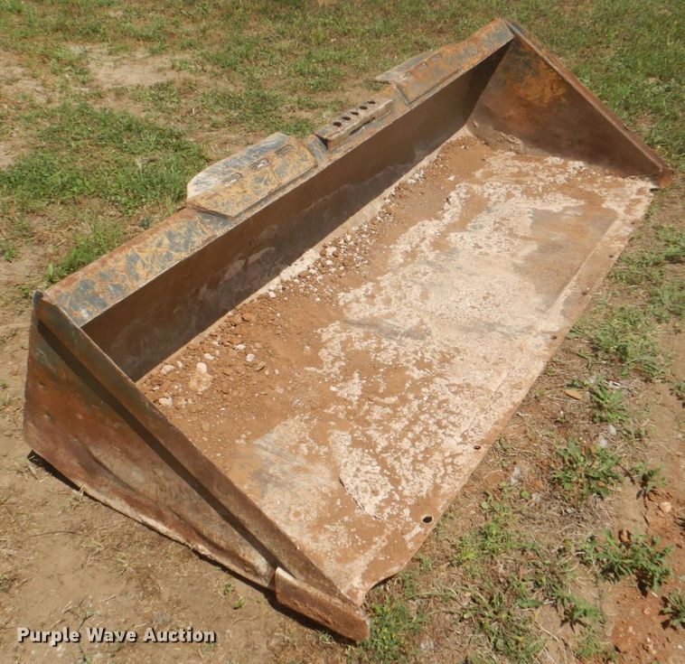 image for item DH5346 72"W low profile skid steer bucket