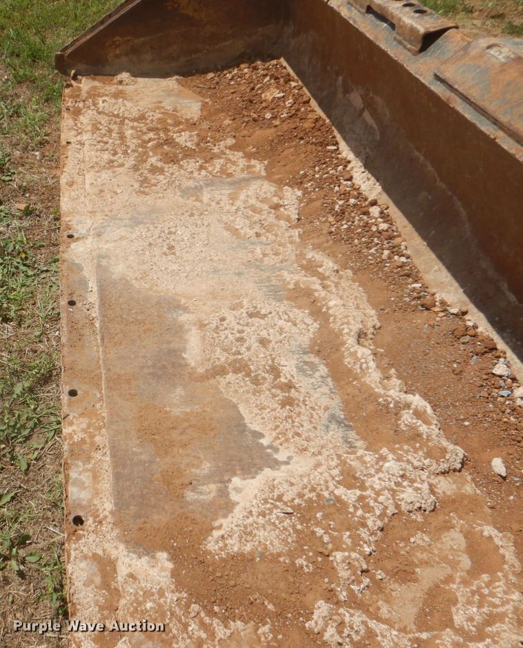 image for item DH5346 72"W low profile skid steer bucket