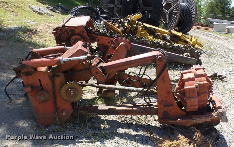 image for item DH7938 Charles Machine Works R40C combination unit