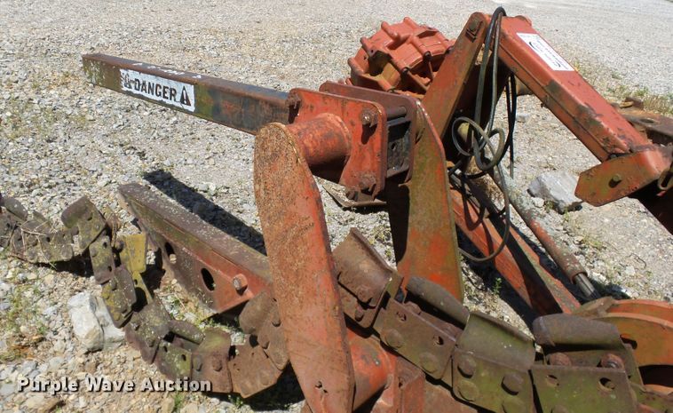 image for item DH7938 Charles Machine Works R40C combination unit