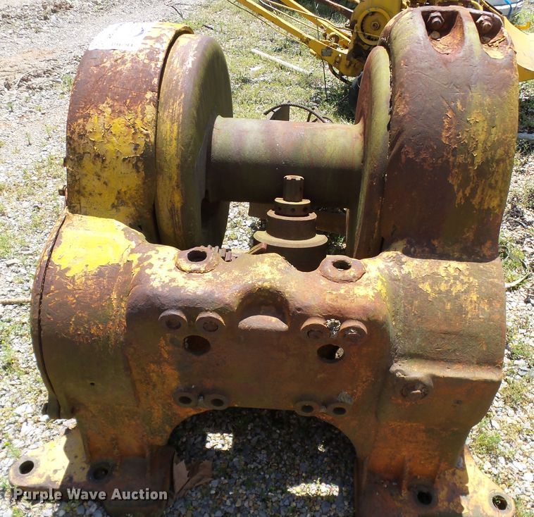 image for item DH7947 Carco winch