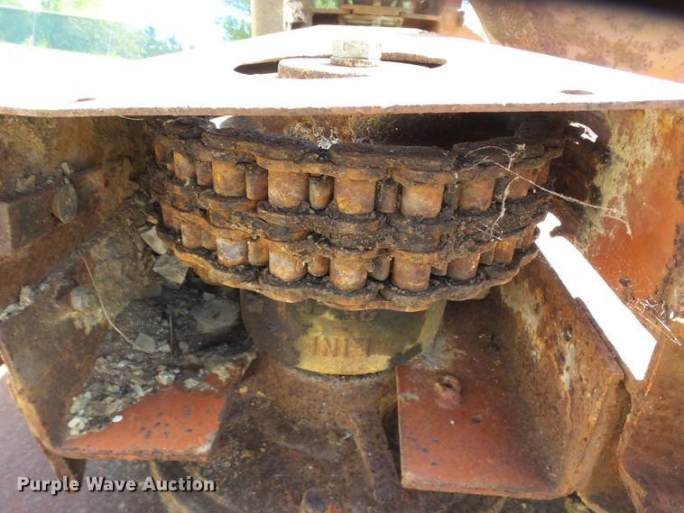 image for item DH7949 Ditch Witch 641A rock saw attachment