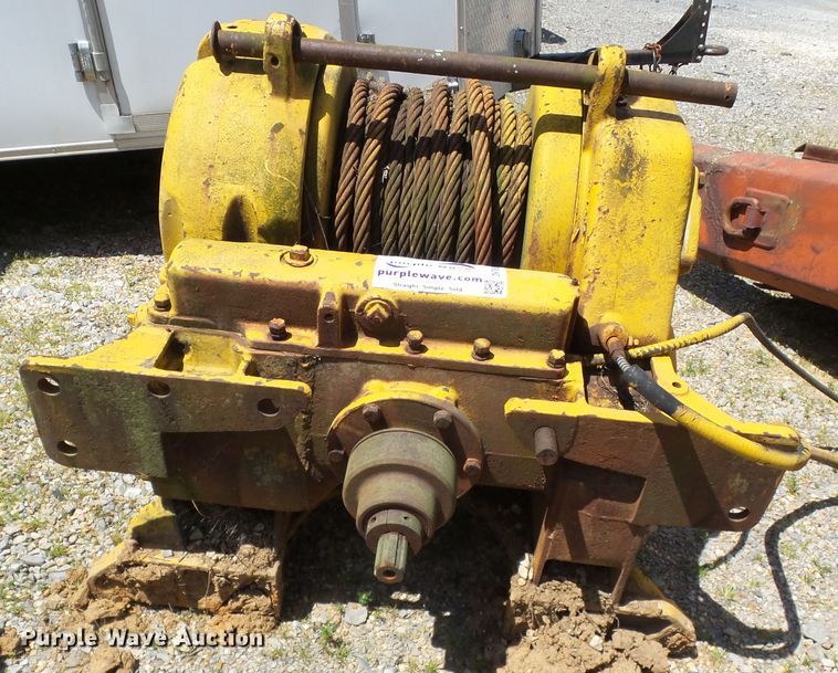 image for item DH7950 Carco G winch
