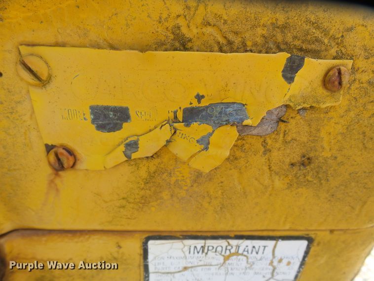 image for item DH7950 Carco G winch