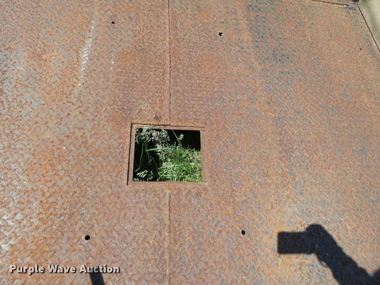 image for item DH7951 13'L x 96"W flatbed