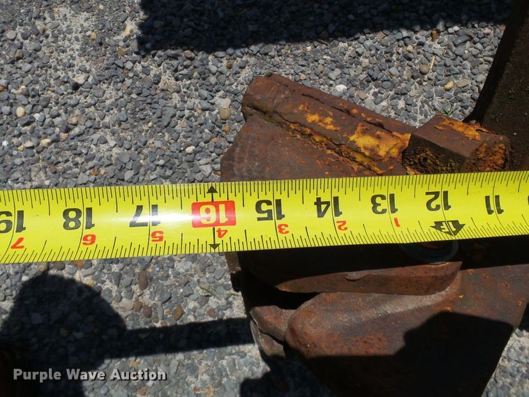 image for item DH7952 International RD101AH boring system