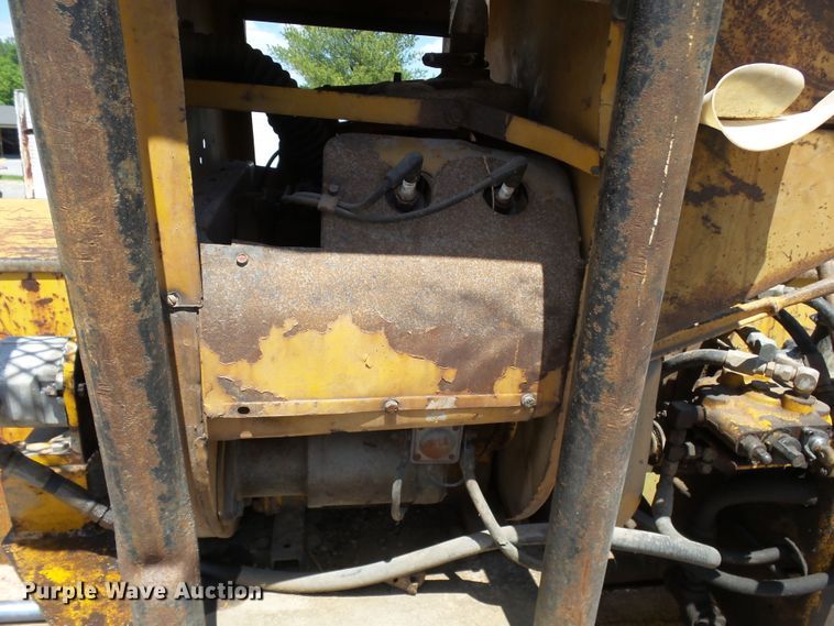 image for item DH7952 International RD101AH boring system