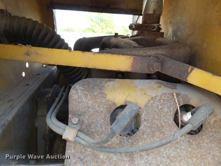 image for item DH7952 International RD101AH boring system