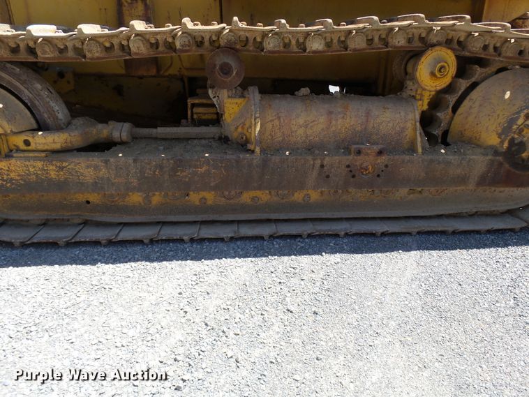 image for item DH7954 Fiat-Allis 21B  crawler dozer