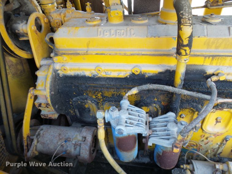 image for item DH7954 Fiat-Allis 21B  crawler dozer