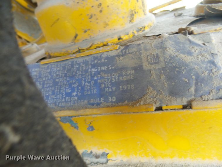 image for item DH7954 Fiat-Allis 21B  crawler dozer