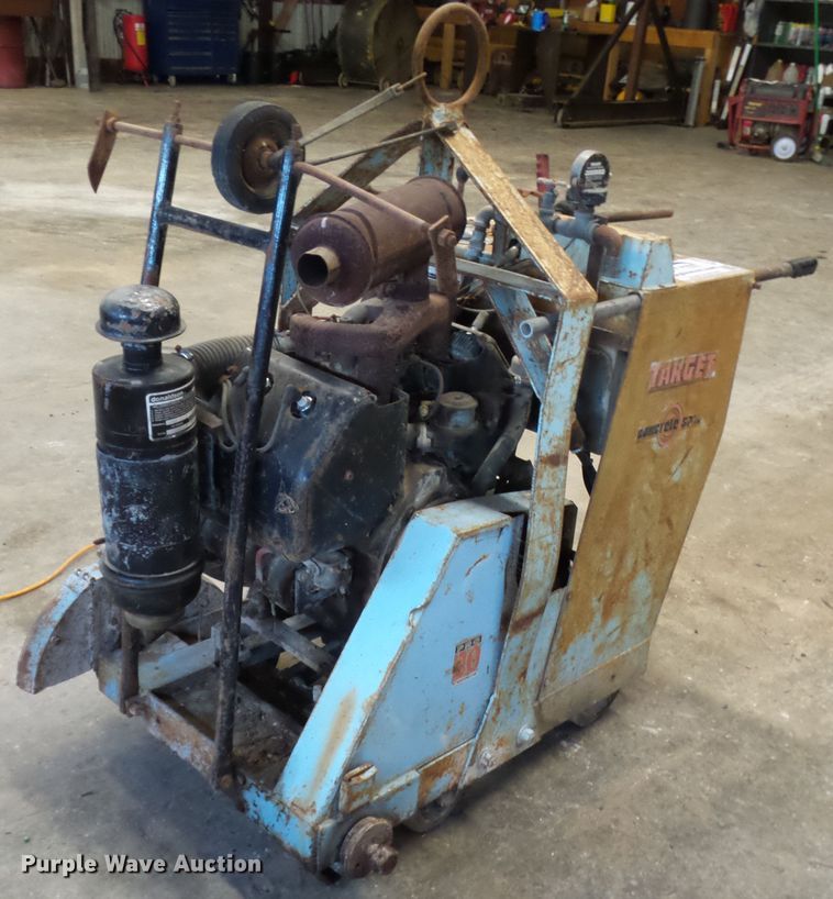 image for item DH7955 Target Pro 30 concrete saw