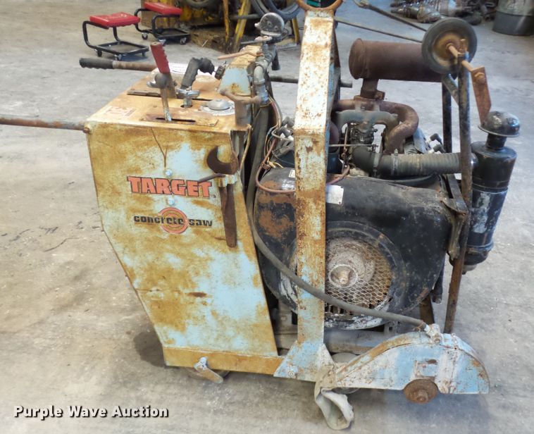 image for item DH7955 Target Pro 30 concrete saw