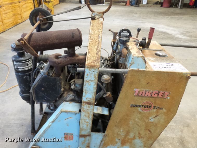 image for item DH7955 Target Pro 30 concrete saw