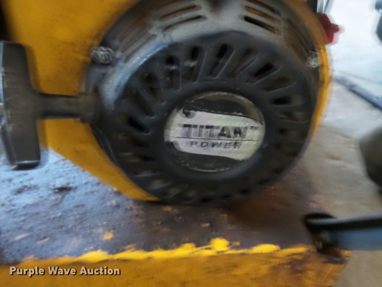 image for item DH7956 (3) trash pumps