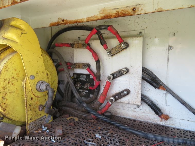 image for item DI2187 2012 Ford F550 Super Duty XL Crew Cab utility bed truck with crane