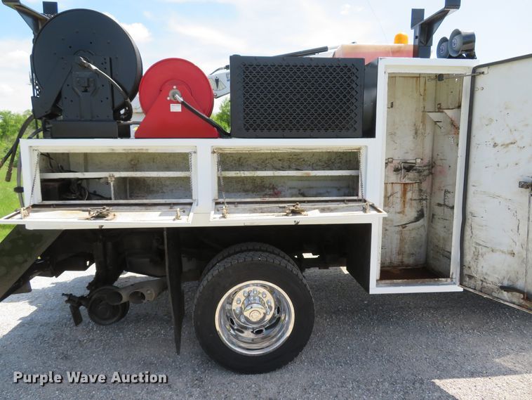 image for item DI2187 2012 Ford F550 Super Duty XL Crew Cab utility bed truck with crane